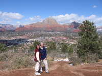 Mon 13 Mar 2006 11:41:44 MST
John and Stella. View of Sedona from Airport Mesa